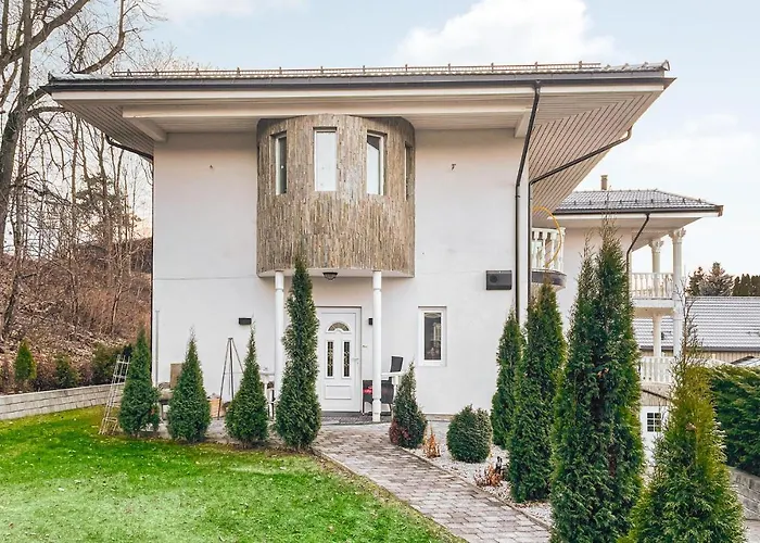 Apartment 1 Bedroom In