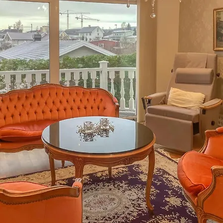 דירה 1 Bedroom In *